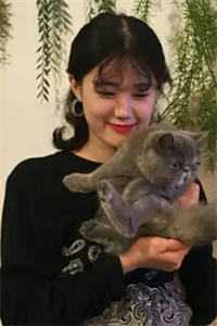 畅销书籍开局绑系统，高冷班花为我倾倒