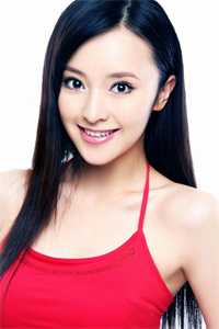 畅读全文暴露心声后，她被修仙界团宠了