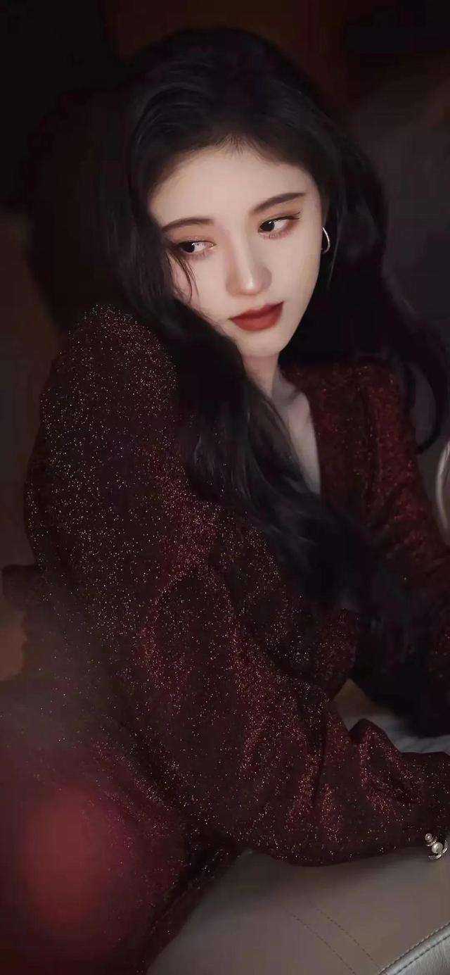 畅销巨作豪门弃妇不当对照组后躺赢了