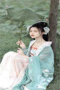 恶女上位指南：皇帝就好我这口精选篇章阅读