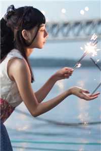 被救后，首长大人他赖上我了