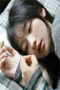 穿越末世：炮灰女主逆袭成女王了
