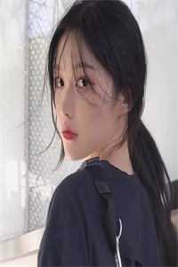 重生后勾引皇帝？夫人她红杏出墙啦