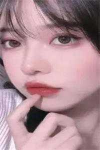 热搜！优秀儿子和他的懒惰老妈冷清清霍景森