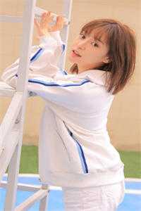 火爆小说年挣万亿，回村振兴李氏家族