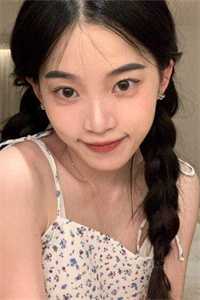 全文火光中吻她