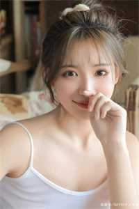 误惹权王后，她每天都要装纯卖乖