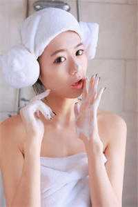 完整版阅读暗恋成真，我和女神先婚后爱
