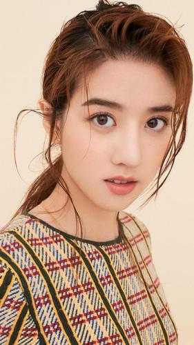 开局被逼相亲：和女总裁的狗粮撒遍全网楚言颜若薇观看新篇版