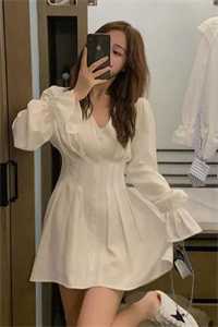 云无伊贴身衣服