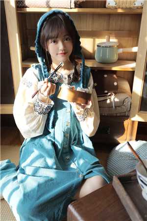 全集阅读来到机娘纪元后，我杀疯了