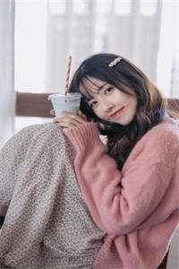 精彩小说小白花与总裁决裂后，他后悔疯了