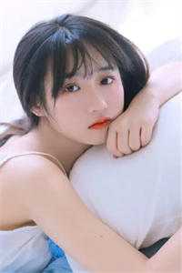 妃常难养：戏精娘亲她总想独自美丽全文