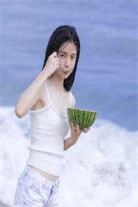 最新热门小说重生黑化后，她逼总裁以死谢罪！