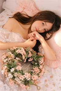 全文阅读活成前任白月光后，她桃花朵朵开