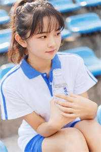 校园恋爱：天才少女她又美又飒