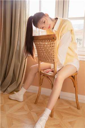 晕！和富婆女友回家撞见前任怎么办小说