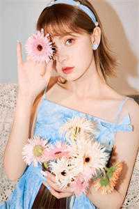 杨凡嘉娜的小说他山之石