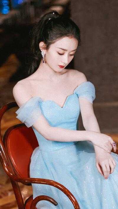 破产后，妈妈无奈背锅火爆小说