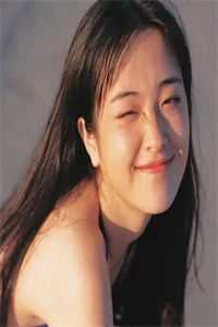 跟影帝离婚后，回家继承千亿家产