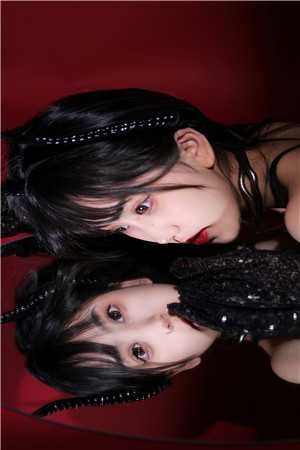 为护青梅，未婚夫和她真领证