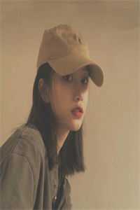 女主角还是女朋友？