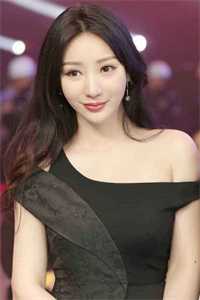 校花美女来我们温馨小家抢亲了