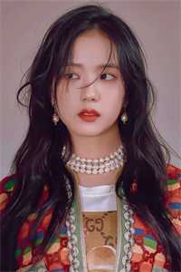 穿书酒吧少女与总裁的错位爱情
