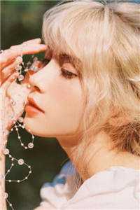 室友，给我抱抱