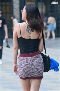 发现我真结婚后，遛我逃婚的竹马慌了周星辰谢君婉