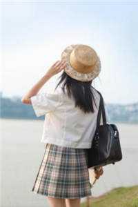 我在头等舱看老公和情人恩爱缠绵