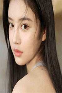 女儿被拜金老师欺负后