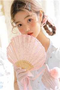 家里没人听我讲，我只好干翻全家