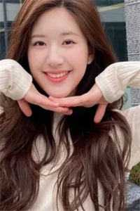 一场婚礼，两个新娘