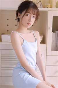 爱意藏风里，风过爱无痕