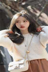 被白莲花养女抢走太子妃身份后，我杀疯了