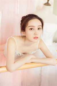 女友力捧初恋，我入职对家侦探所