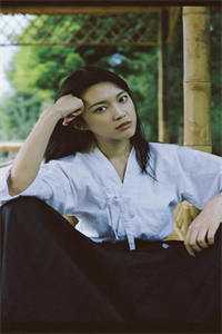 新生如期，二十不遇