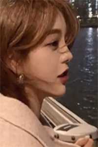 除夕夜,我带女儿离开