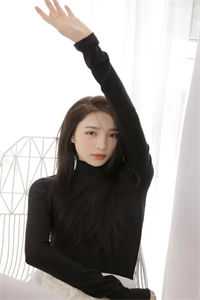 脱离世界后，他发疯追悔莫及秦长烽白酥酥