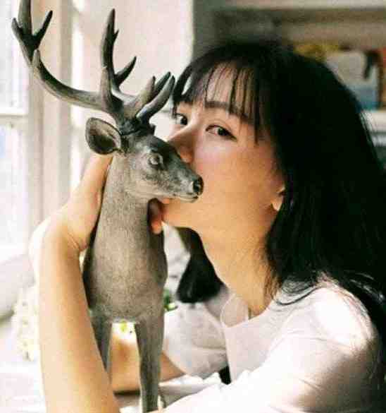 订婚当天，我把未婚夫让给白月光