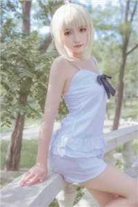 青梅竹马有点腹黑