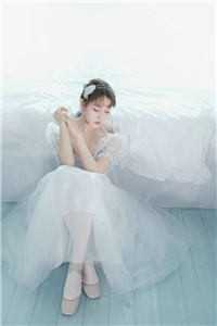 装疯卖傻，我誓不嫁入王府