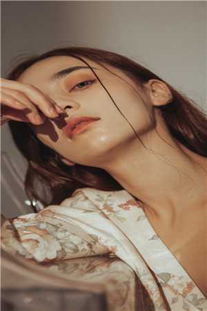 开启弹幕后：人设立不住了姜余(番外)+(结局)