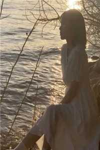 清明节，堂婶骨灰埋我妈坟里抖音热门:全文+结局+番外