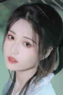 与卿何曾，不念过往全文无删减