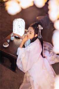 秦星秦月的小说弹幕提醒我后，七零女配不做垫脚石了