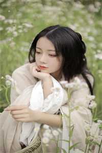 给感冒的青梅送药时，我突然看见了未来弹幕:全文+结局+番外