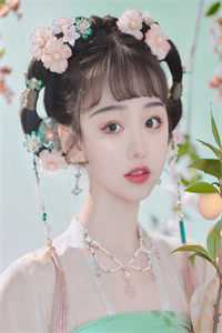美女的无极神医