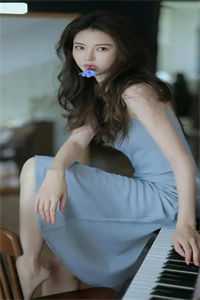 穿成弱智肥婆后，大佬带她杀疯了